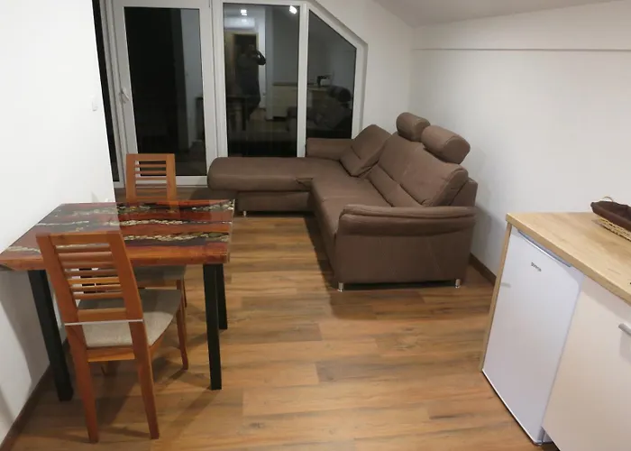 Turisticna Kmetija Izgorsek * Grize