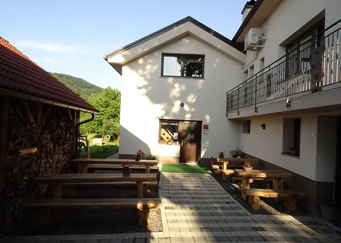 Turisticna Kmetija Izgorsek * Grize